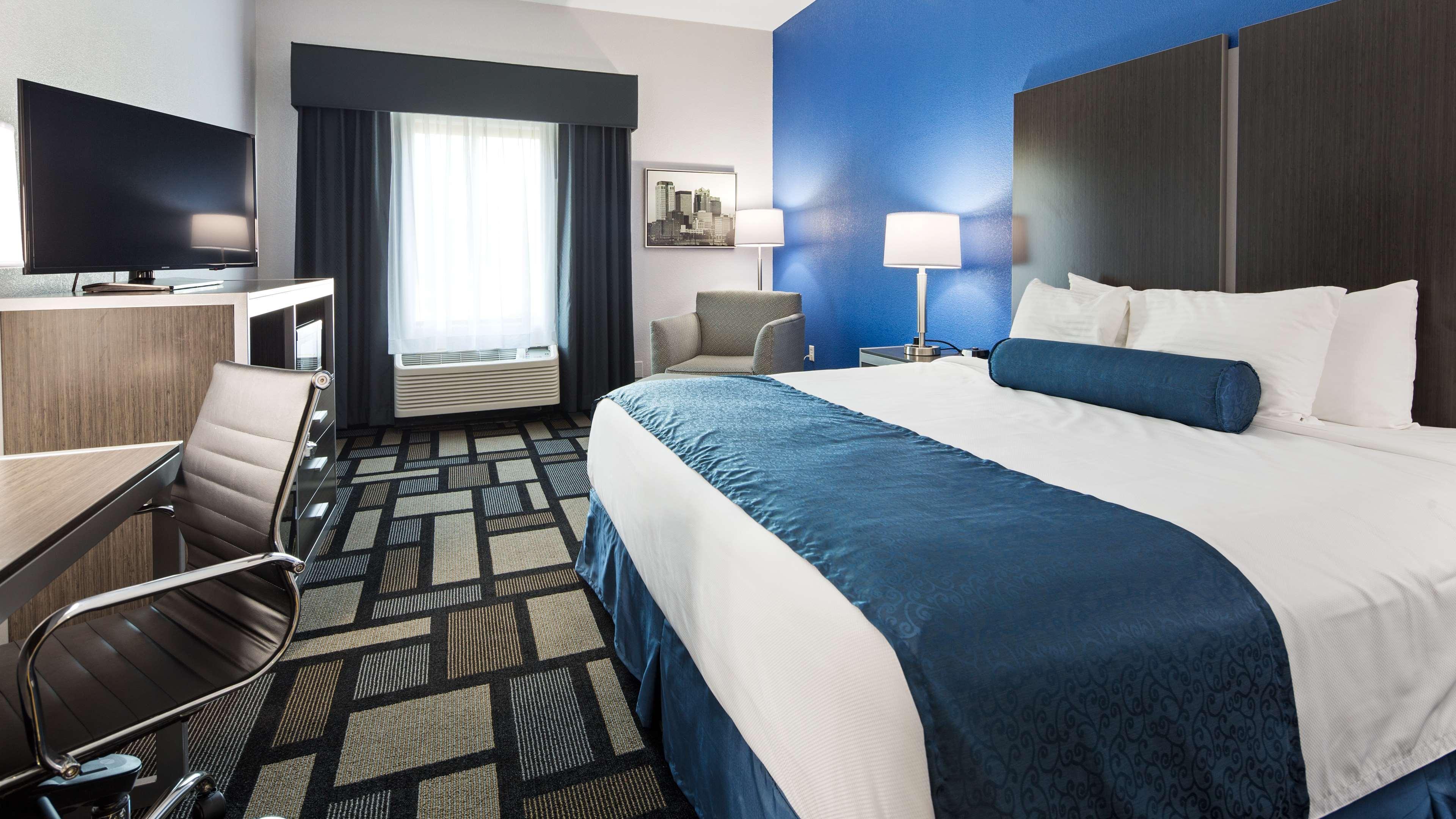 Best Western Plus Birmingham Inn & Suites Eksteriør billede